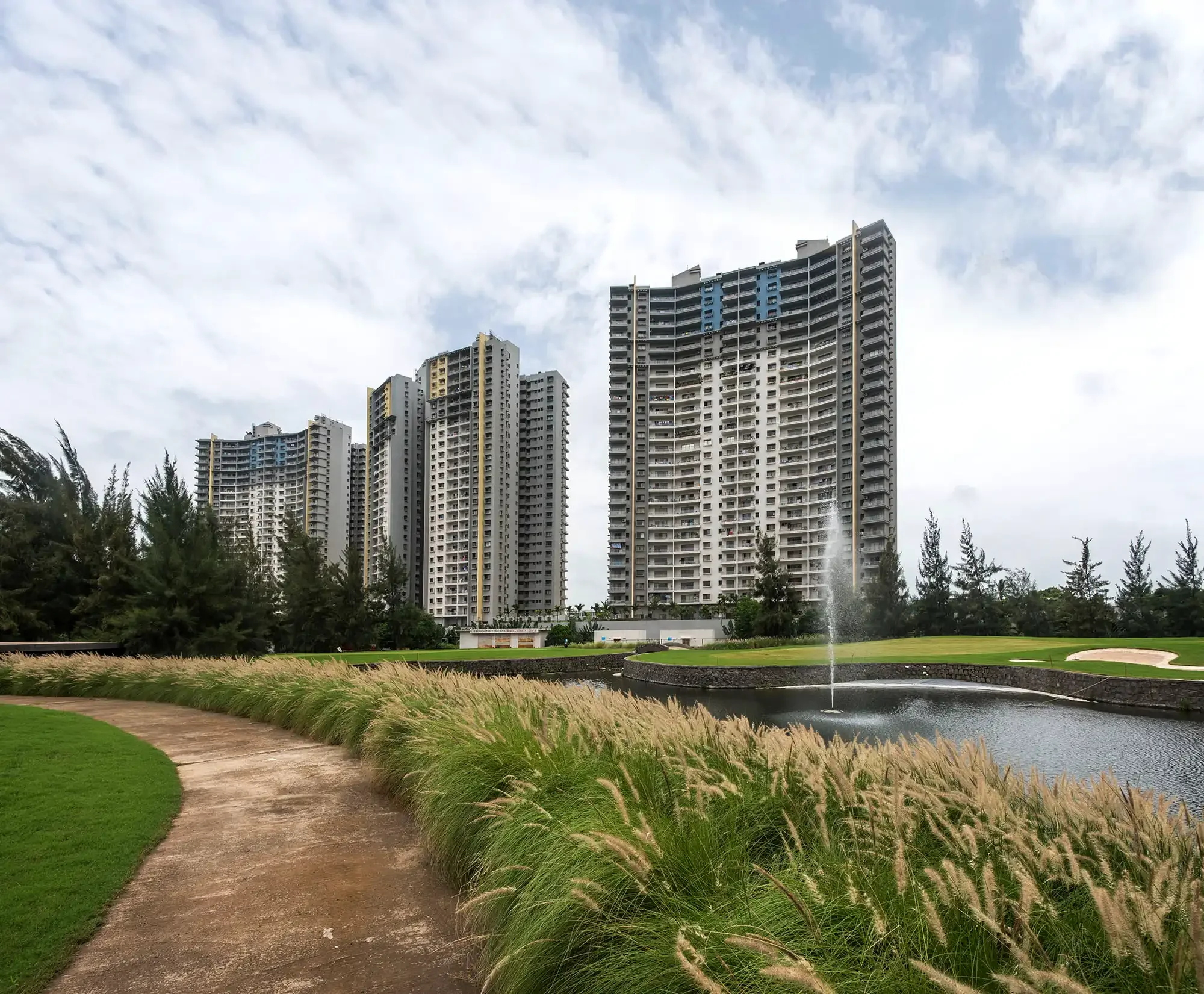 Large residential tower project with formwork execution